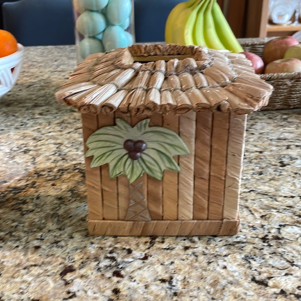 Tissue box holder; palm tree, beach decor